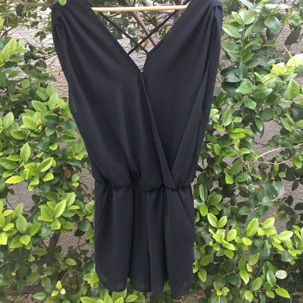Women black lace pillow sleeveless blouse top